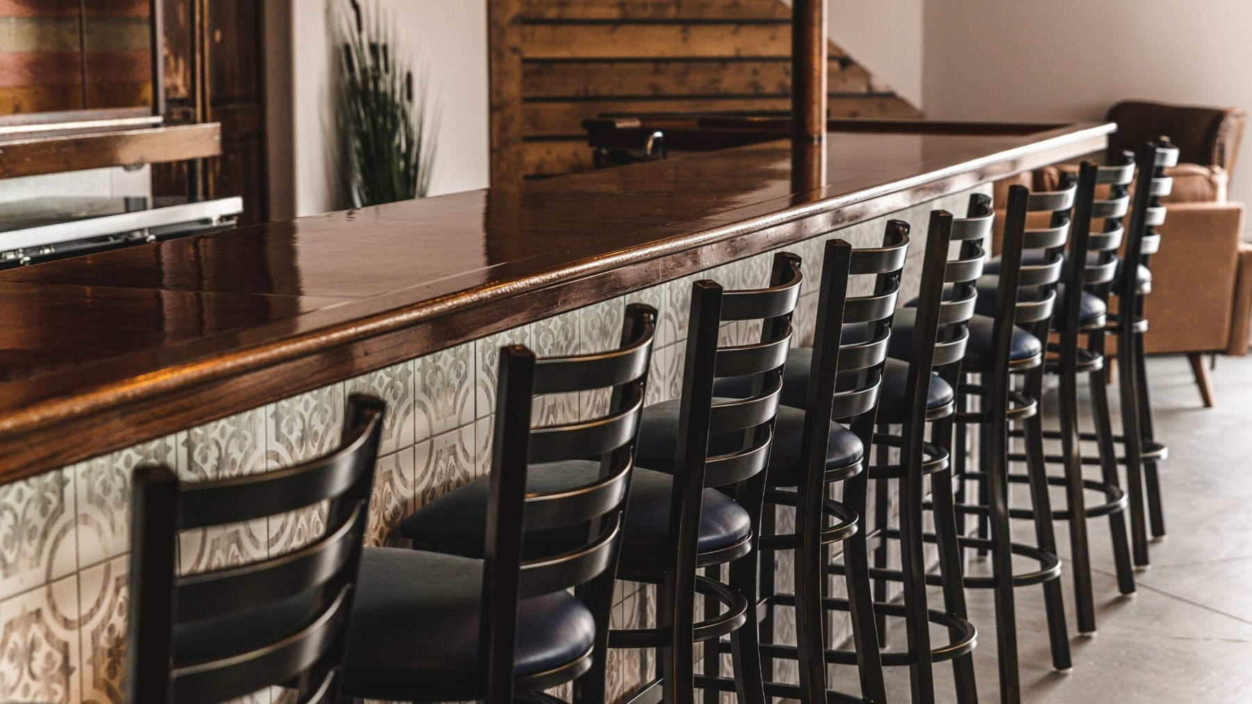 9 Stunning Rustic Bar Chairs to Elevate Your Home in 2026