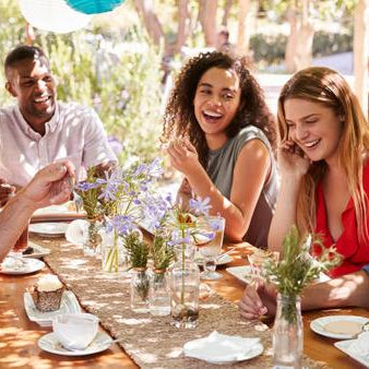 Outdoor Farmhouse Table Guide: Style & Care Tips for 2026