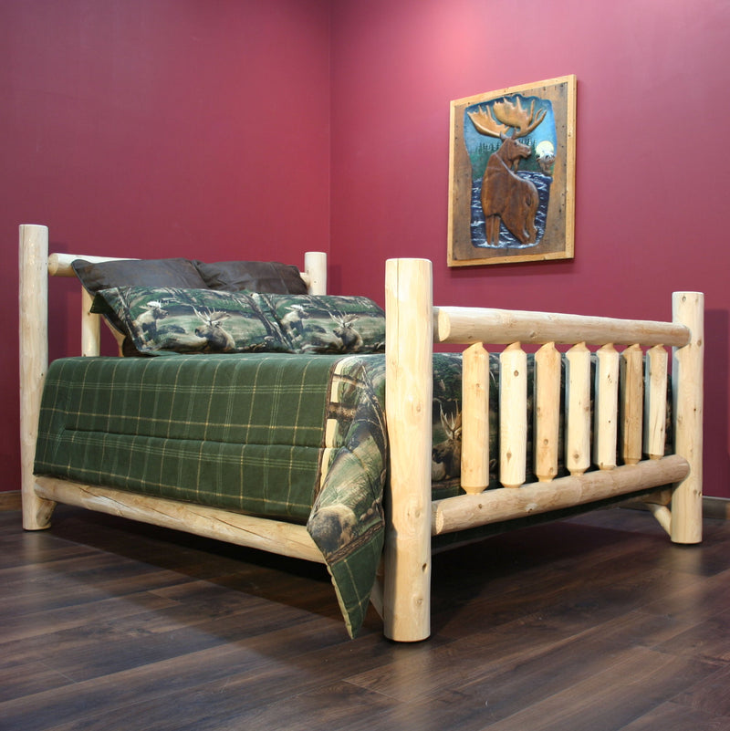 Lakeland Mills Cedar Log Low Post Double Bed