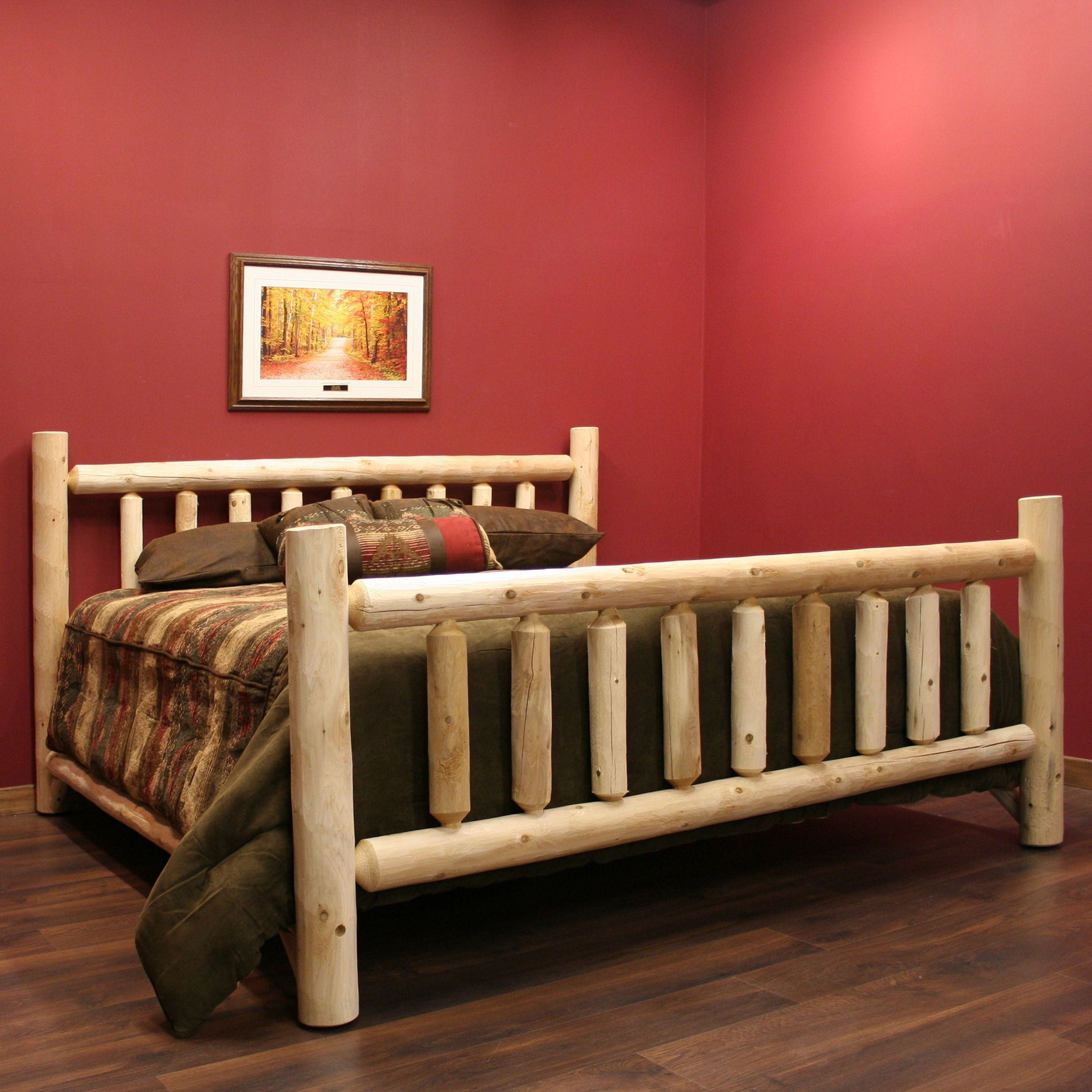 Lakeland Mills Cedar Log Low Post King Bed